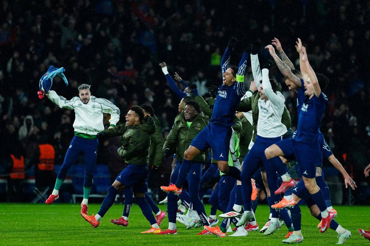 长年高居联 长年高居联