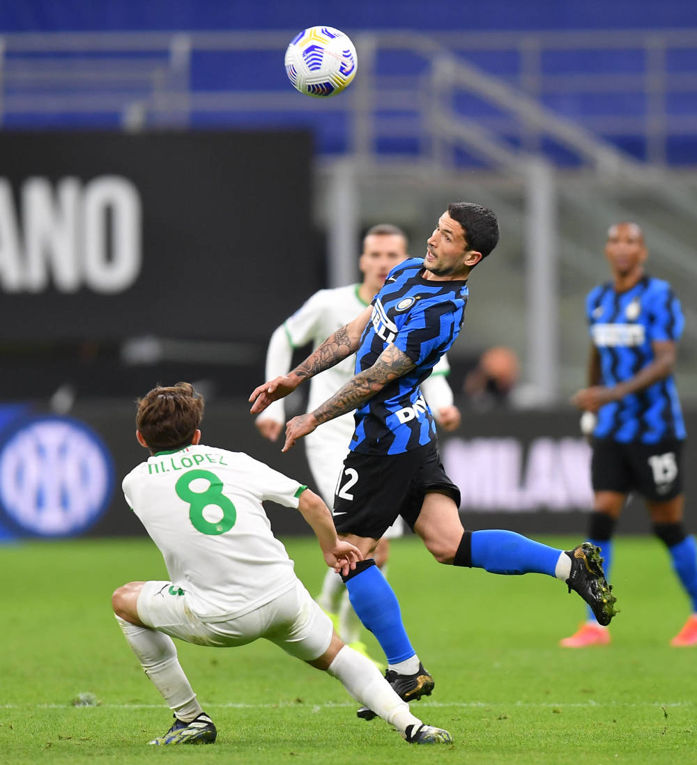 这一立场既 这一立场既